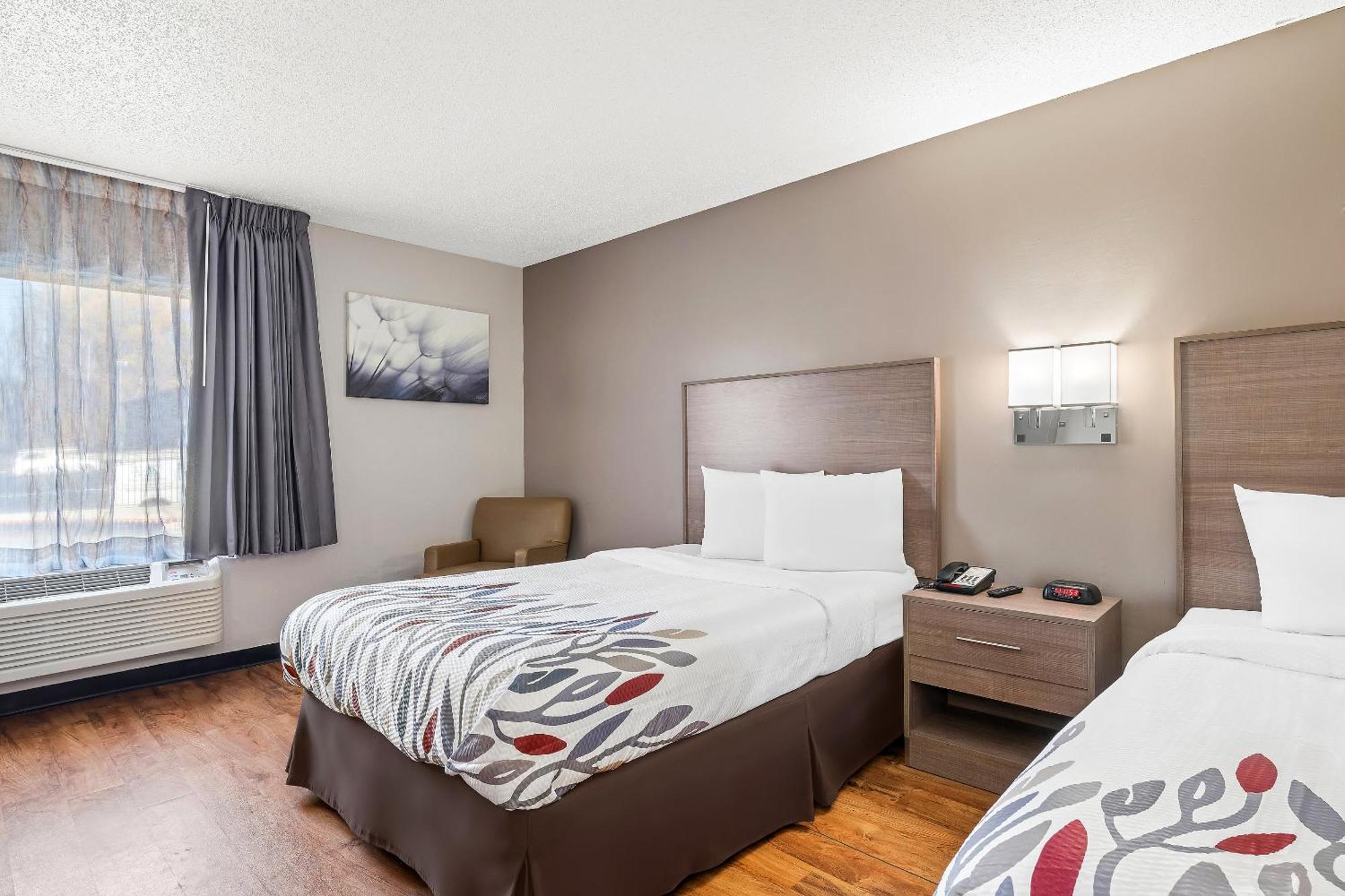 Red Roof Inn Charlotte - University מראה חיצוני תמונה