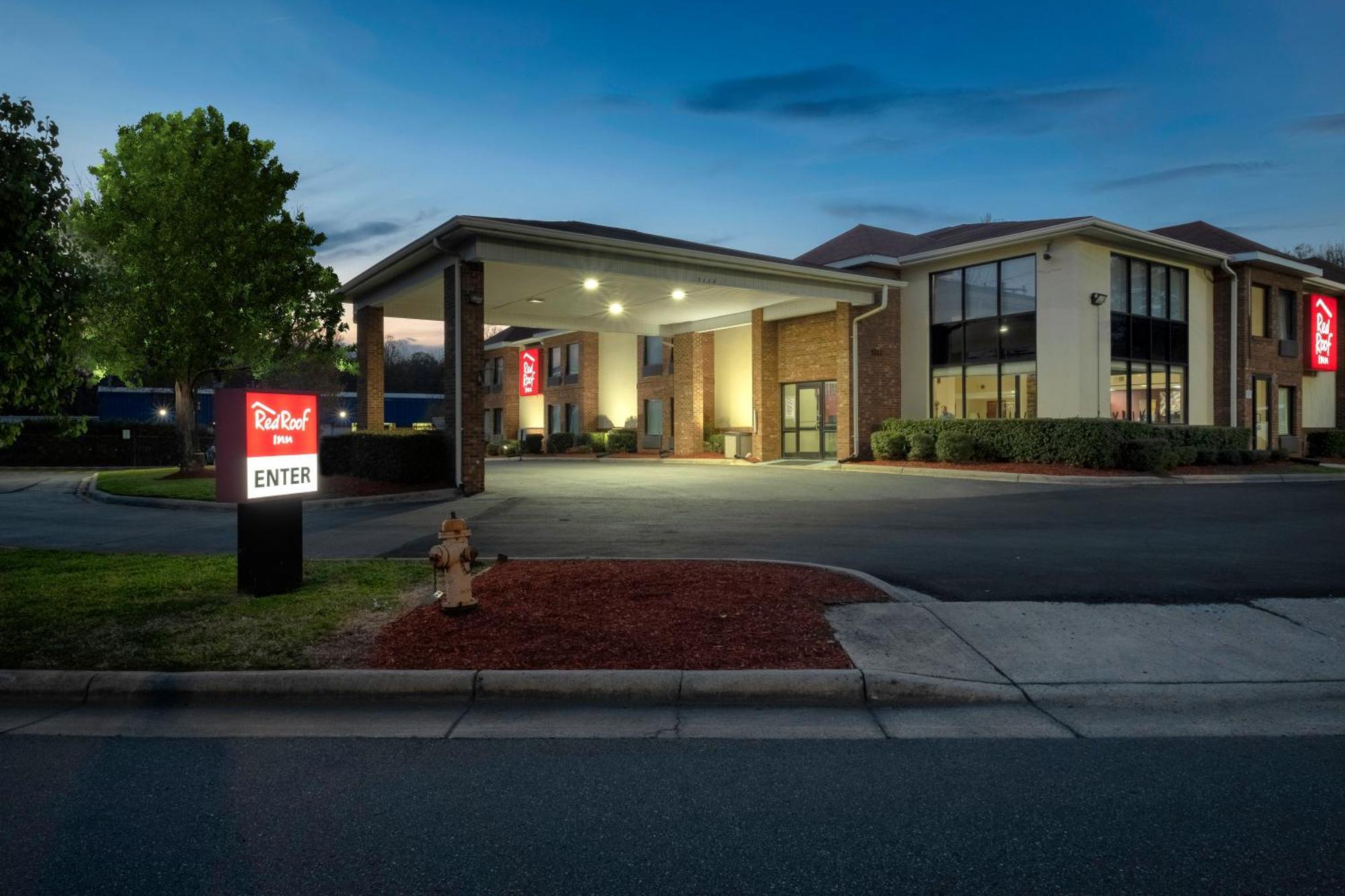 Red Roof Inn Charlotte - University מראה חיצוני תמונה